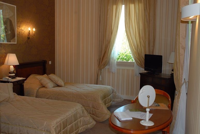 Hotel The Originals Residence De Rohan Vaux-sur-Mer Luaran gambar